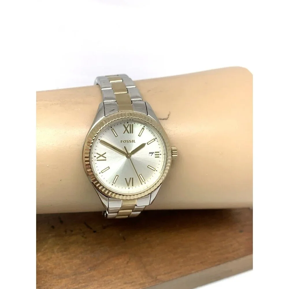Fossil Women's Watch BQ3927 Quartz Silver Dial Two Tone Stainless Steel 30mm